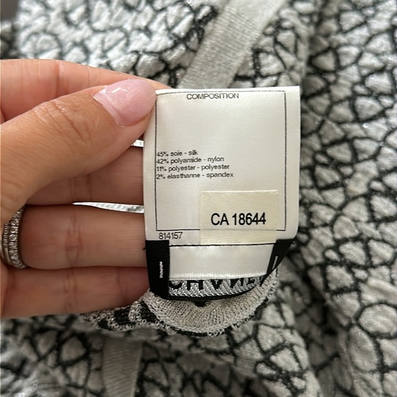 Chanel silver knit dress size 36 - Picture 4 of 6